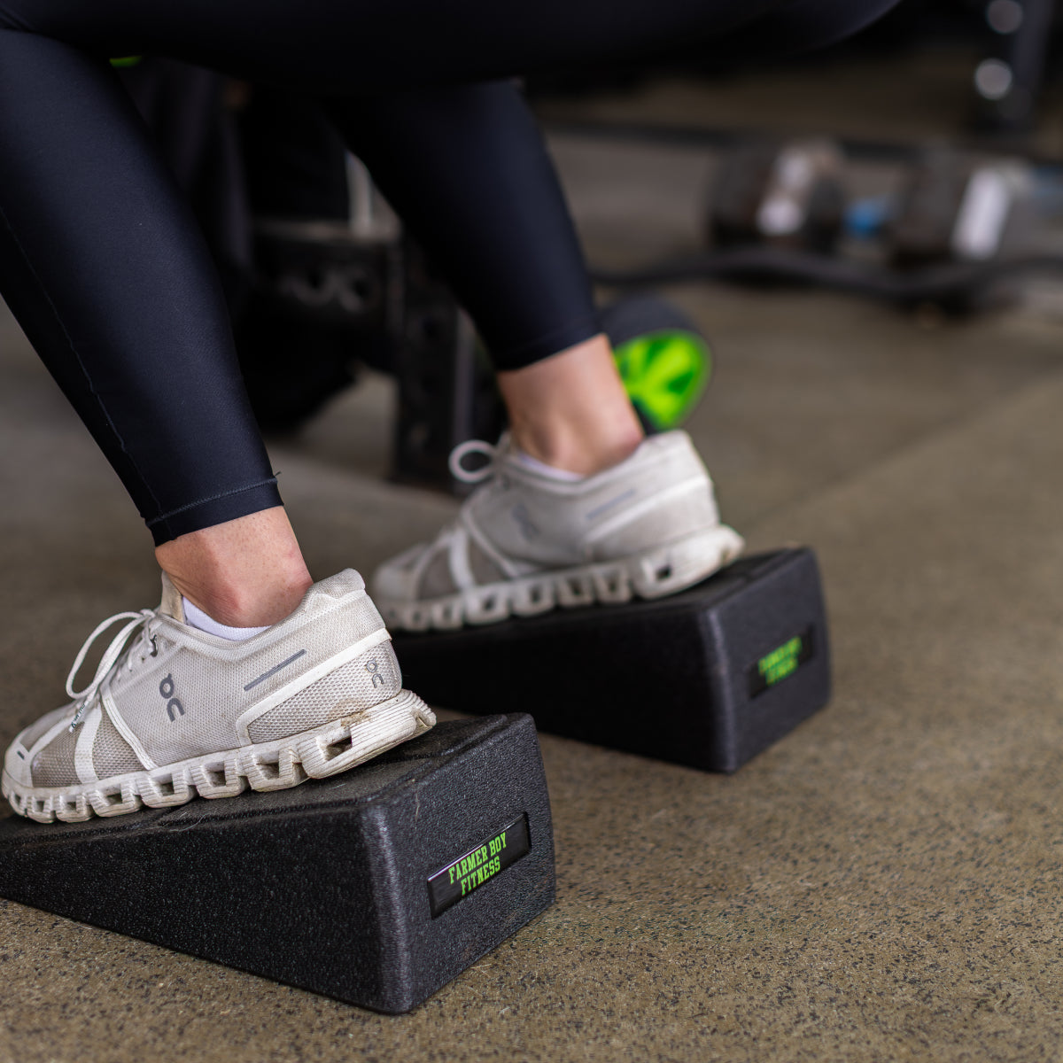 Squat Wedge Block